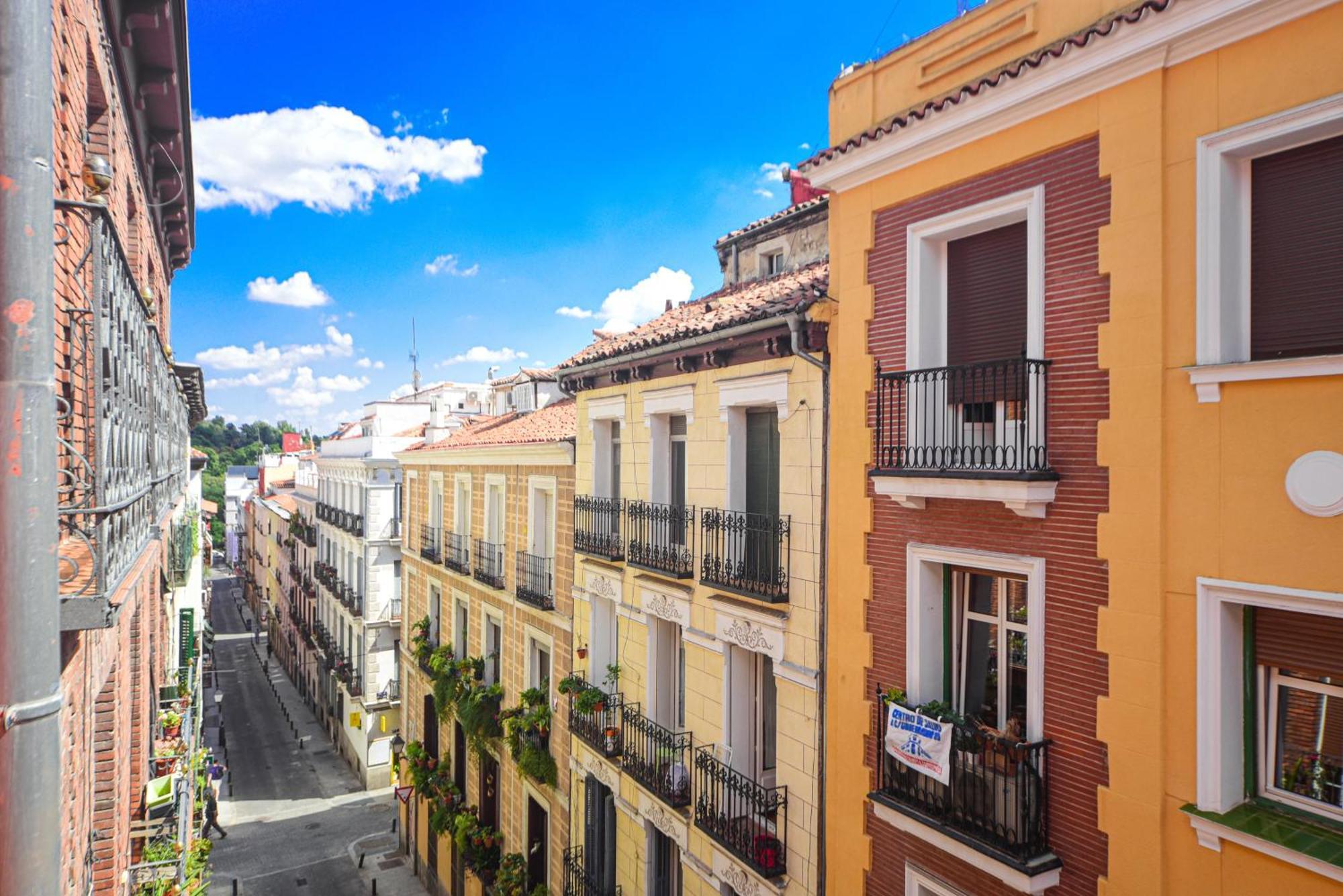 El Prado Historic Center Apartment Madrid Bagian luar foto
